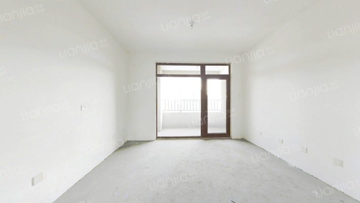 中航龙山上苑二手房实景图