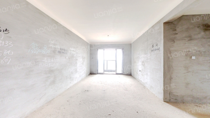 江衡铭居二手房实景图