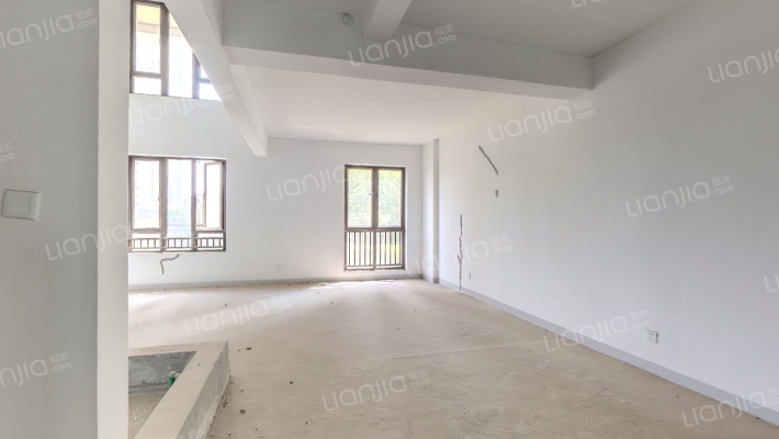 首开龙湖春江彼岸三期二手房实景图