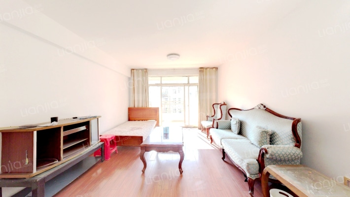 绿怡居东小高层二手房实景图