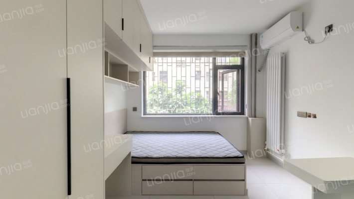 贸易厅家属院二手房实景图