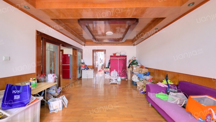 凤园新区凤尾花园二手房实景图