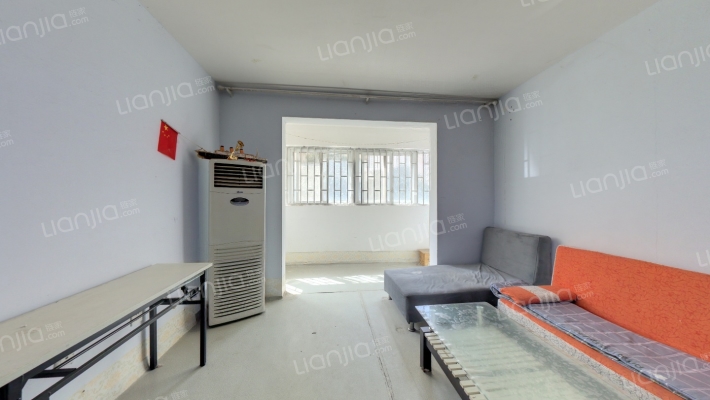 安泰新龙小区二手房实景图