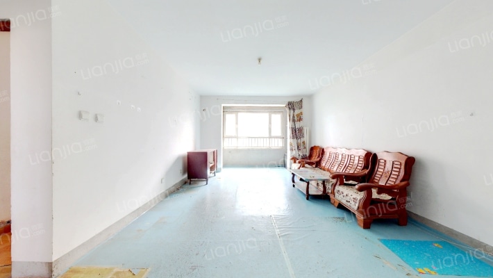 泉鑫佳苑东区二手房实景图