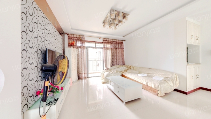 中央美苑二手房实景图