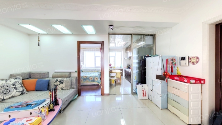 南航雅苑二手房实景图