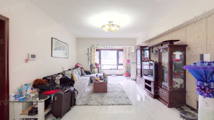 联发滨海琴墅二手房实景图