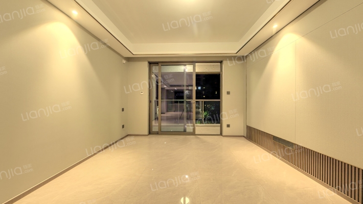 春宸上府二手房实景图