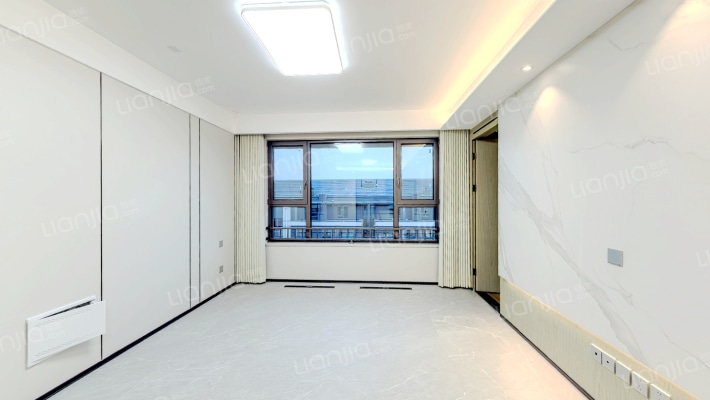 西山金茂府二手房实景图