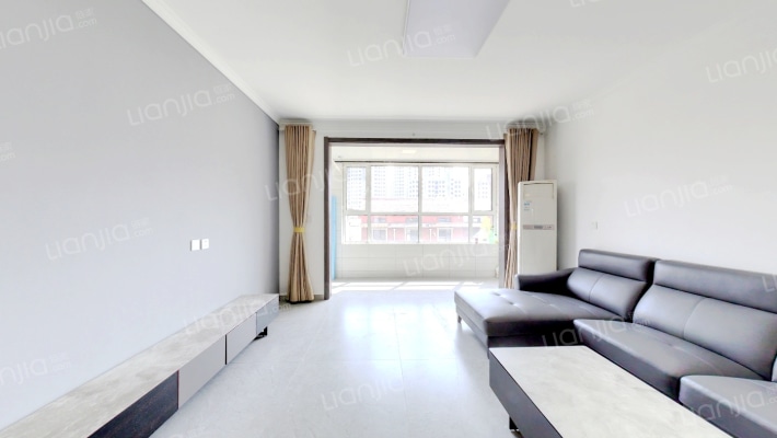 润江·翡丽公馆二手房实景图