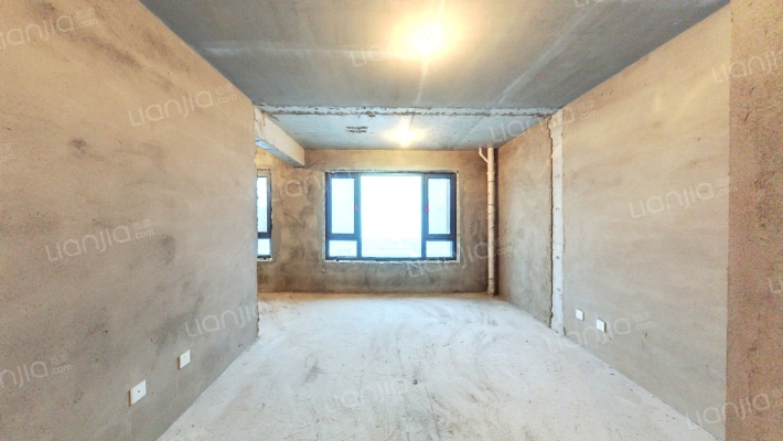 圣丰科技小镇二手房实景图