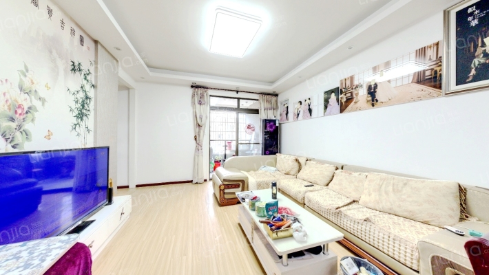 红旗欣居B区二手房实景图