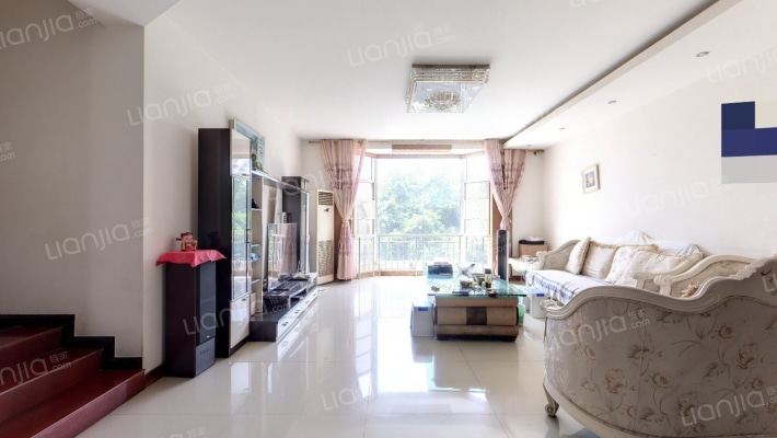 府河名居一期二手房实景图