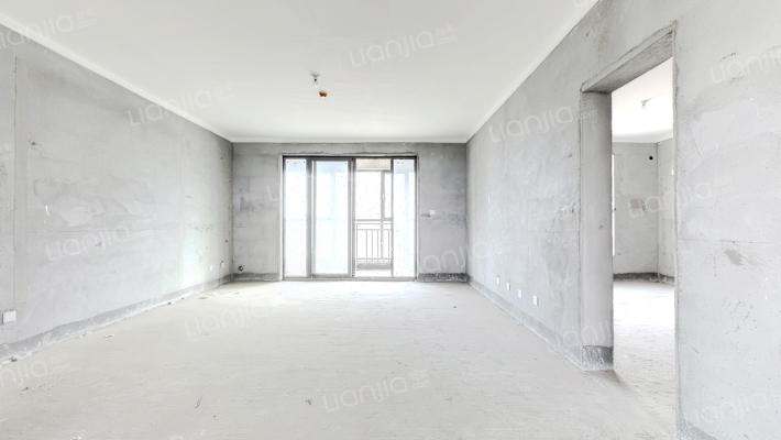 南航祥云和苑东院二手房实景图