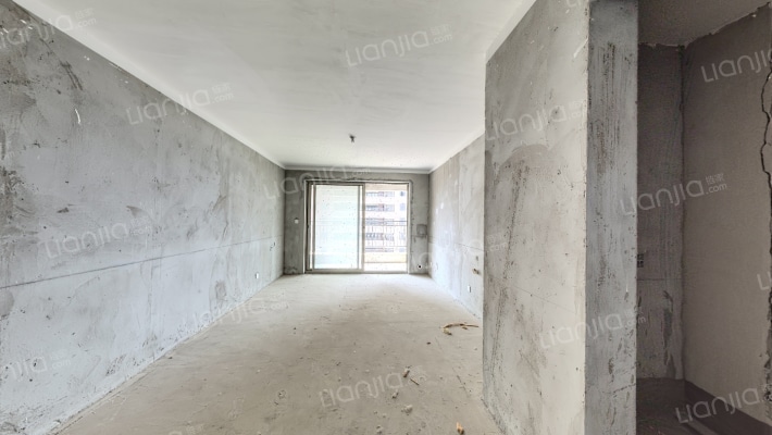 晨钟艺境二手房实景图