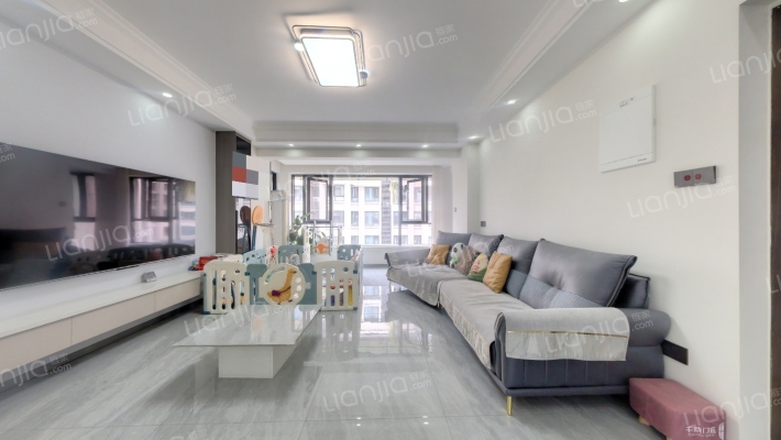 中建人居山水颐墅二手房实景图