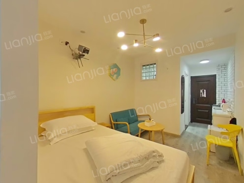 合租·喜临门商业广场 3居室 南卧