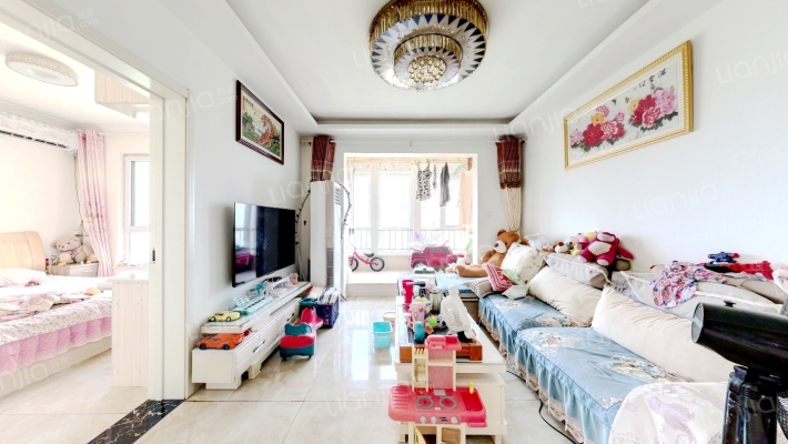 奇章新城二手房实景图