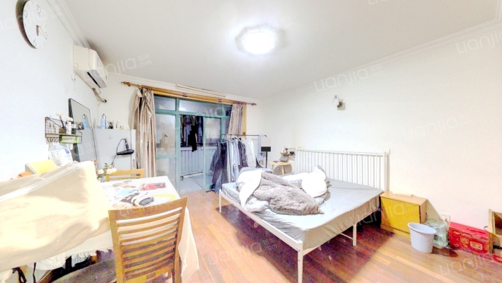 新悦公寓二手房实景图