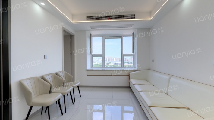 四季花苑二手房实景图