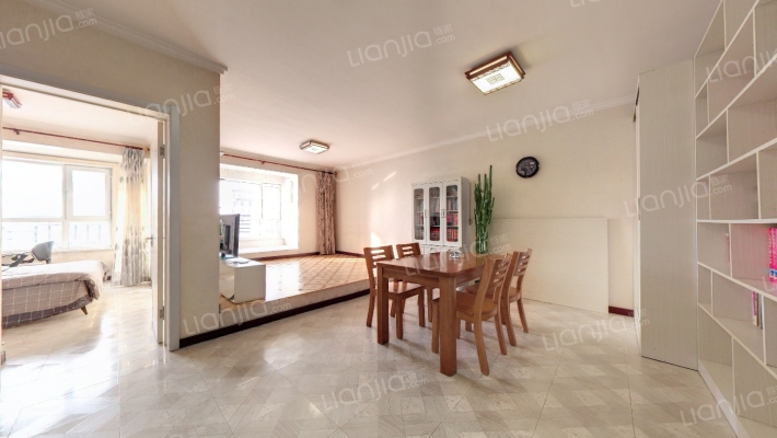 枫叶山庄二手房实景图