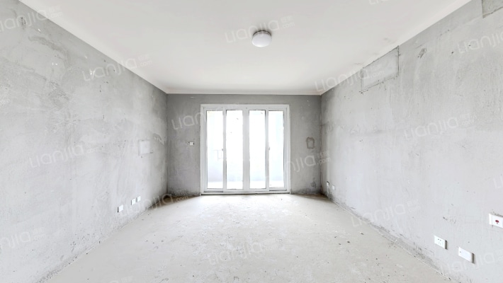 绿地香颂苑二手房实景图