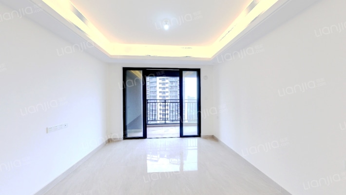 美的峯境二手房实景图