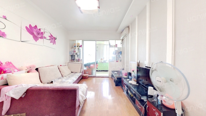 中鼎翡翠二手房实景图