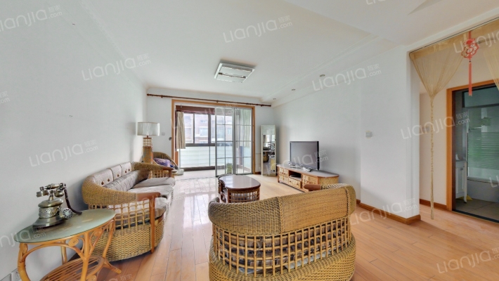 领域花园二手房实景图