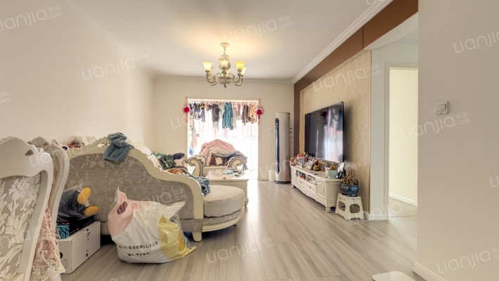 空港首座二手房实景图