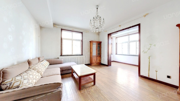 前海商住公寓楼二手房实景图