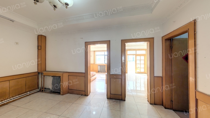 新保楼小区二手房实景图