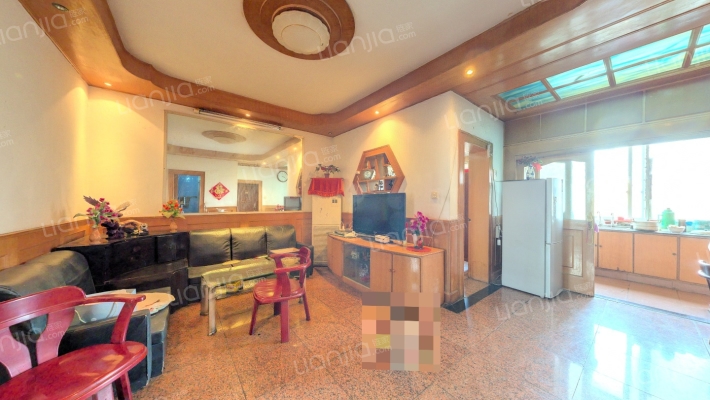 江苏警官学院家属区二手房实景图