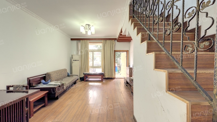 听泉山庄二手房实景图