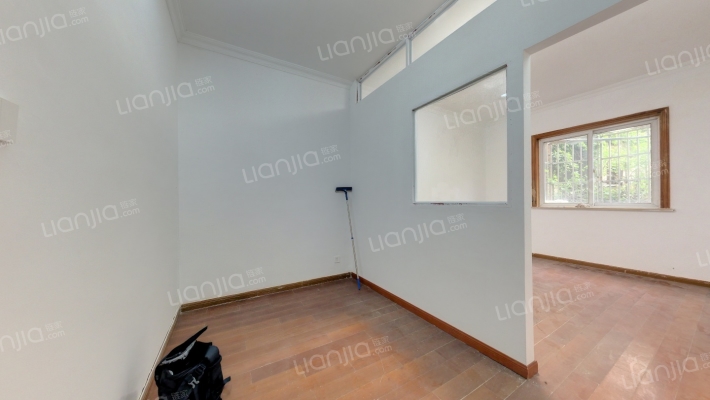 长江路848弄二手房实景图