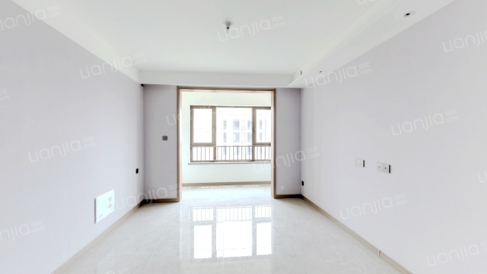 万科翡翠四季A区二手房实景图