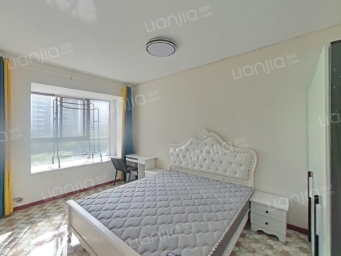 合租·名馨花园 4居室 南卧