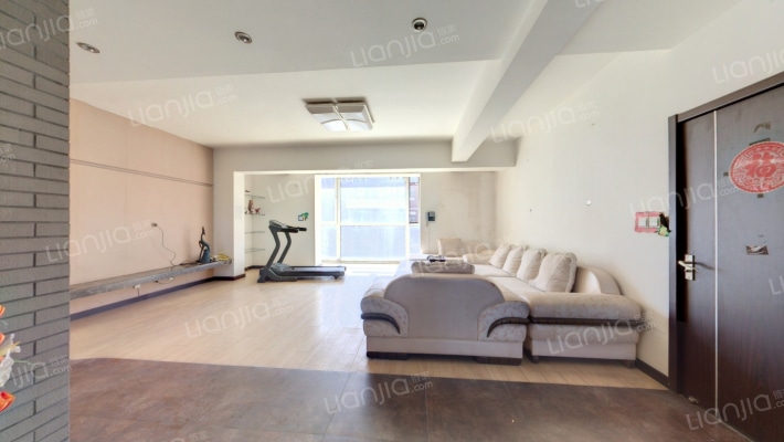 博士花园二手房实景图