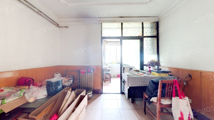 西电西容劳动路小区二手房实景图