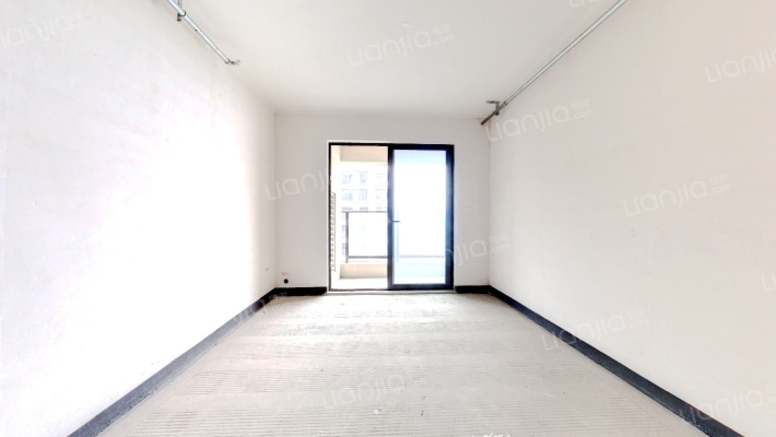 龙湖春江天镜江麓二手房实景图