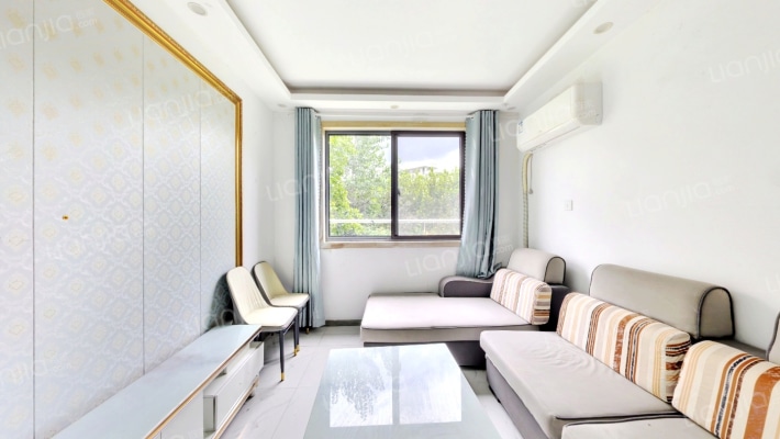 佘北家园茸绣苑二手房实景图