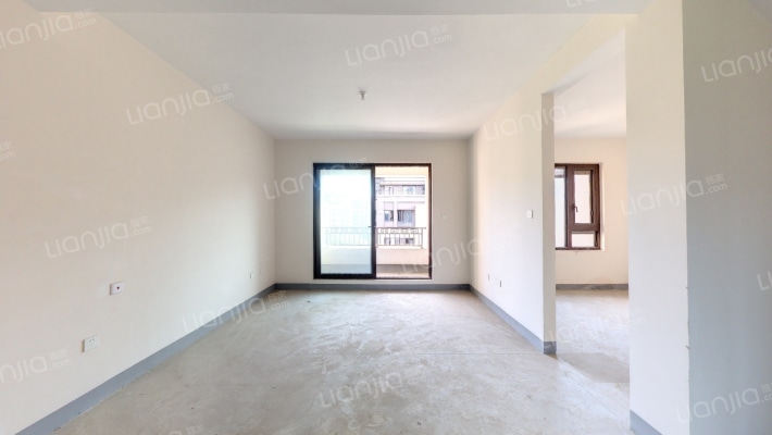 建发玖里湾4期二手房实景图