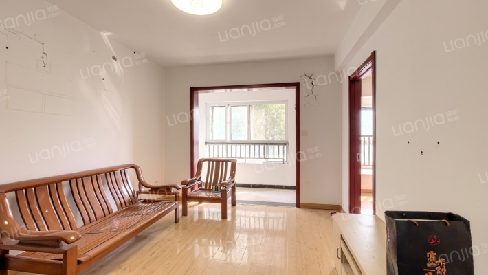 仁锦苑二手房实景图