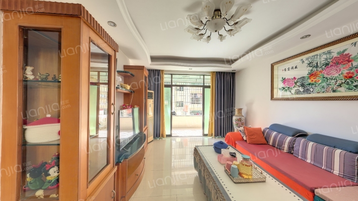 骏景楼二手房实景图