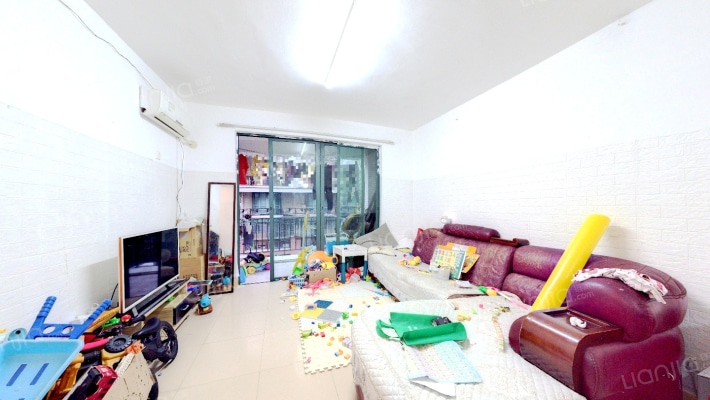 水晶之城一期二手房实景图