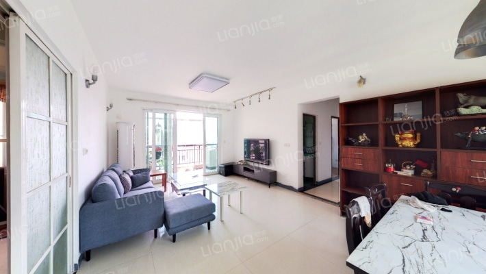 白云高尔夫花园东区二手房实景图