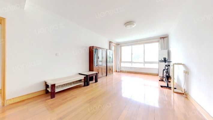 新馨花园二手房实景图