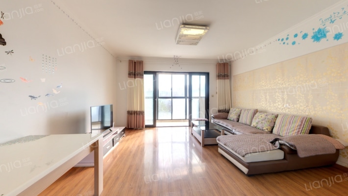 美林墅二手房实景图