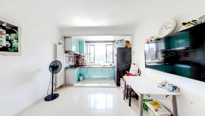 锦泉源B6区二手房实景图