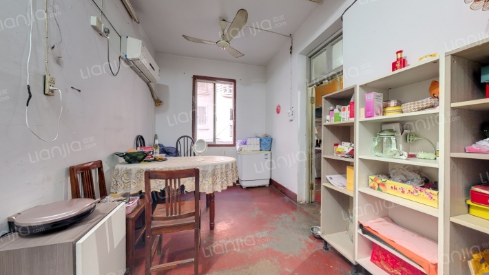 环新南弄二手房实景图